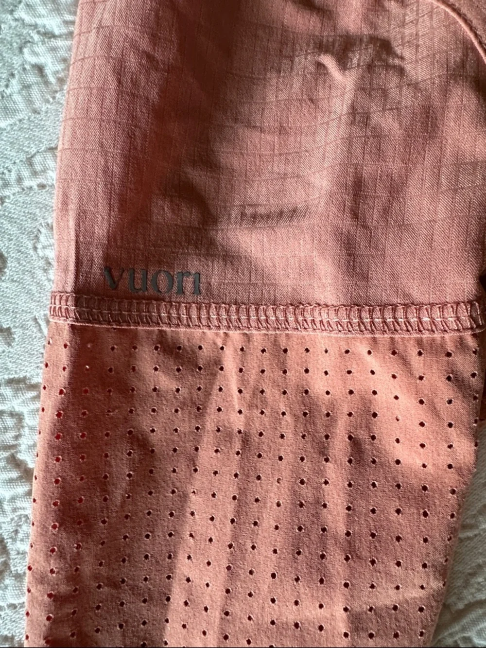 Vuori Stonesteps Hooded Windbreaker Jacket in Sunset, size Small EUC - Picture 9 of 13